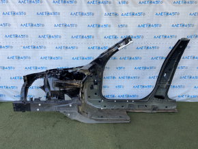 Front right quarter BMW X3 G01 18-21 black, with central pillar