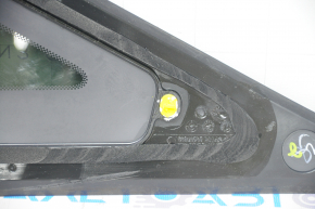 Window blind glass rear right Chevrolet Equinox 18-22 tinted, broken guides