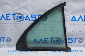 Mercedes W211 green rear left triangle door glass with seal