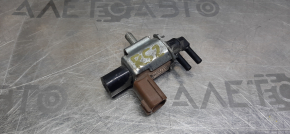 Vacuum valve Nissan Pathfinder 13-20