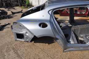 Quarter wing rear right Porsche Panamera 10-16 on the body, silver