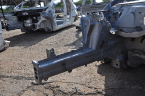 Front right quarter Porsche Panamera 14-16 on the body, silver