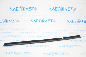 Glass seal inside rear left door Chevrolet Equinox 18-
