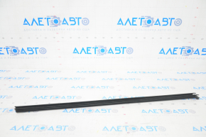 Glass seal inside front right door Chevrolet Equinox 18-