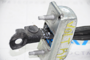 Chevrolet Volt 11-15 rear right door limiter cracks