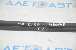 Right windshield molding Audi Q5 8R 09-17 cracks in fasteners
