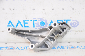 Chevrolet Equinox 18-22 LYX Right Engine Mount Bracket