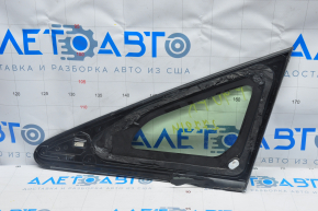 Window blind glass front right Toyota Prius V 12-17 cut seal