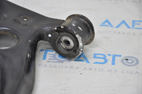 Lower front left control arm VW Tiguan 09-17 microcracks S/B, silent block needs replacement