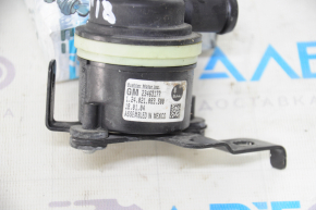Chevrolet Equinox 18-22 LYX Auxiliary Cooling Pump with Bracket