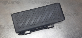 Footrest VW Jetta 19- black, scratch