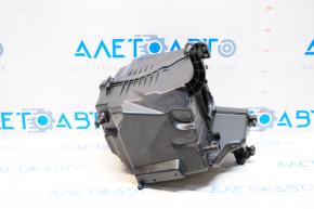 Lincoln MKC 15- Air Filter Housing