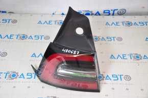 Light outer wing left Tesla Model Y 20- 4 pins