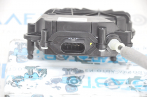 Actuator drive for the tailgate lock Jaguar F-Pace X761 17-