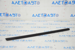 Glass seal inner door front right Jaguar F-Pace X761 17-
