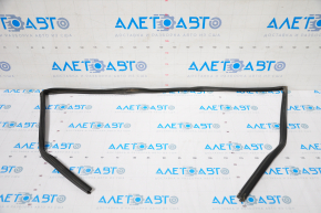 Front right glass seal for Mazda6 03-08