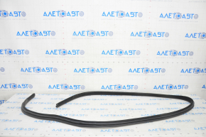 Door seal front left Jaguar F-Pace X761 17-