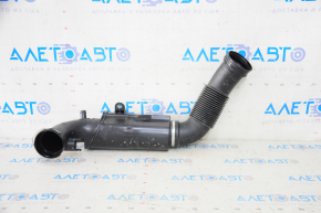 Air duct with resonator for BMW X1 F48 16-22 B46 manifold
