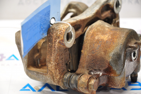 Front left caliper Nissan Sentra 13-19 1.8 rusty