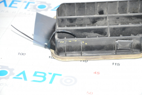 Right ventilation shield Ford Focus mk3 11-18 broken fasteners
