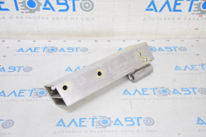 Rear bumper reinforcement fang right Audi Q5 8R 09-17 holes dented