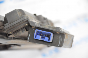 Lexus ES300 ES330 rear window curtain deformed, broken fastener, on spare parts