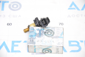 Coolant temperature sensor Jaguar F-Pace X761 17- AJ126 on the pipe