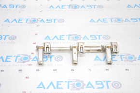Fuel rail left Jaguar F-Pace X761 17-20 AJ126