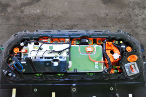Battery pack VVB complete Tesla Model Y 20- AWD 82kW, 27k with control units Li-ion 350V