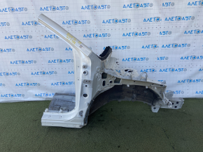 Front quarter right Toyota Highlander 14-19 white