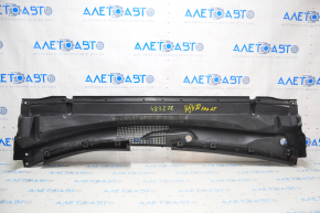 Windscreen wiper grille plastic Toyota Highlander 20 - burnt plastic