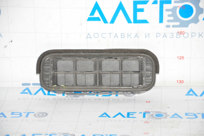 Left ventilation shield Nissan Leaf 11-17 broken fastening