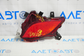 Rear bumper reflector right Toyota Highlander 20 - cracks, chips