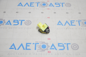 Airbag sensor in the center pillar left Toyota Highlander 20-