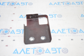 Front left upper wing bracket Jaguar F-Pace X761 17- center
