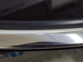 Window blind glass rear left Toyota Highlander 20- tinted, scratch on edge, scratch on chrome, contacts torn off