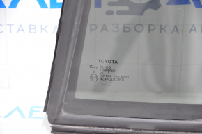 Door glass triangle rear right Toyota Highlander 20- tinted