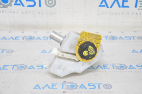 Brake master cylinder with reservoir Jaguar F-Pace X761 17-20 with cover