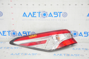 Light outer wing left Toyota Camry v70 18-20 halogen, light, without overlay