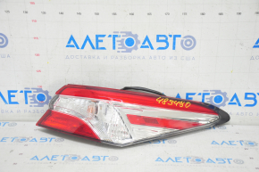Light outer wing right Toyota Camry v70 18-20 halogen, light, without overlays