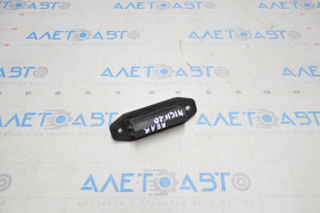 Toyota Highlander 20-keyless trunk release button