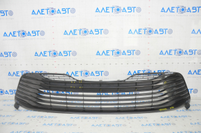 Lower grille of front bumper Toyota Camry v70 18-20 L/LE usa without hook, without fog lights, pressed, broken fastener