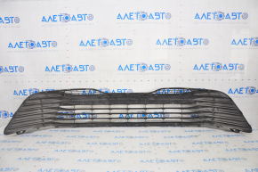 Lower grille of front bumper Toyota Camry v70 18-20 L/LE usa without hook, without fog lights, pressed, broken fastener