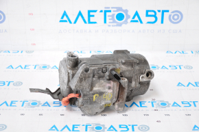 Air conditioning compressor Toyota Prius V 12-17 does not pump, on the spare parts