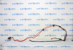 Jaguar F-Pace X761 17 battery cable - insulation is torn