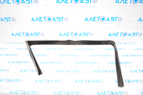 Front right windshield seal for Mercedes W221