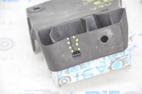 Rear bumper mount lower left Toyota Camry v70 18-24 crack