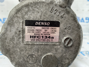 Air conditioning compressor Toyota Prius V 12-17 does not pump, on the spare parts