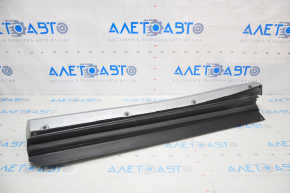 Door trim lower rear left Toyota Highlander 20- outer, scratches