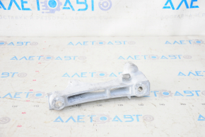 Engine mount bracket right Toyota Highlander 20- on the body